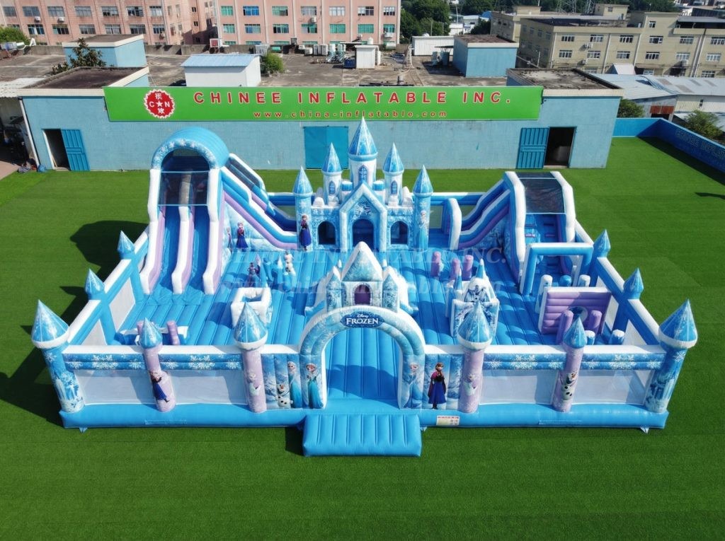 GF3-1211 Frozen Theme Inflatable Funcity