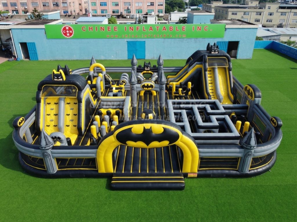GF3-1308 Batman Theme Inflatable Park