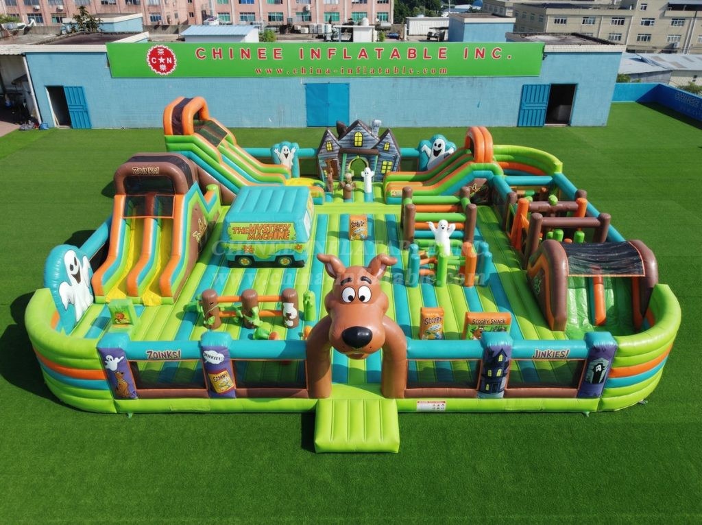 GF3-1392 Scooby-Doo Theme Inflatable Park
