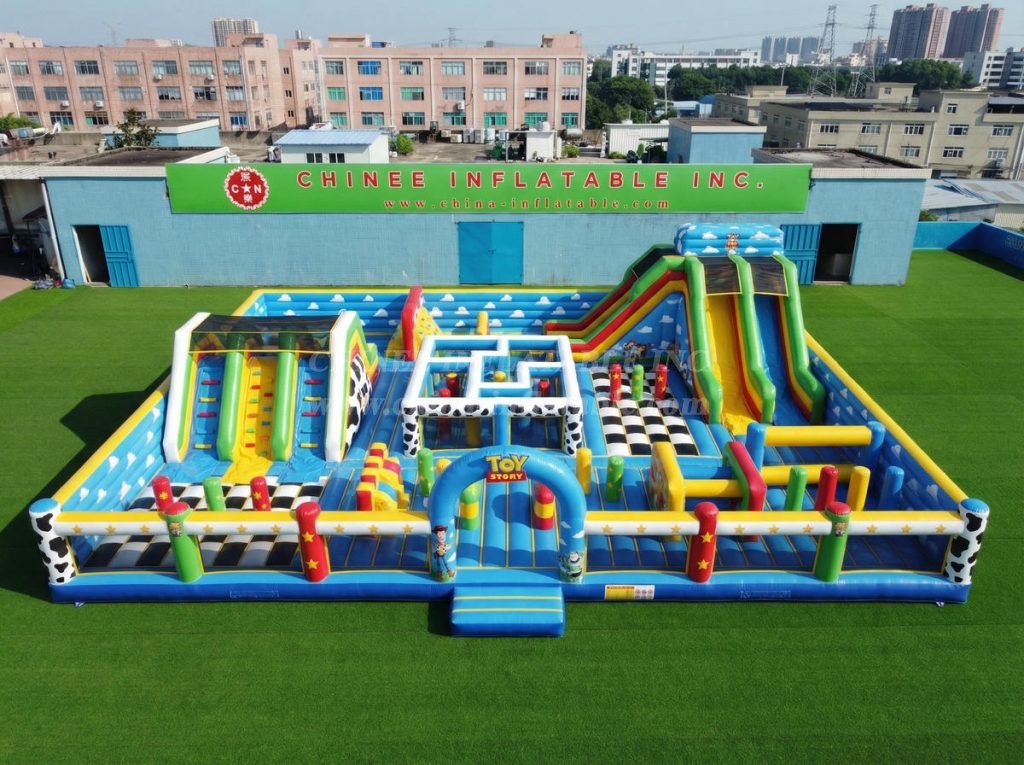 GF3-1414 Toy Story Theme Inflatable Park