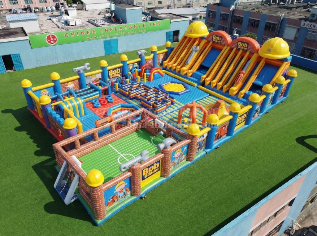 GF3-647 Bob The Builder Theme Giant Inflatable Park