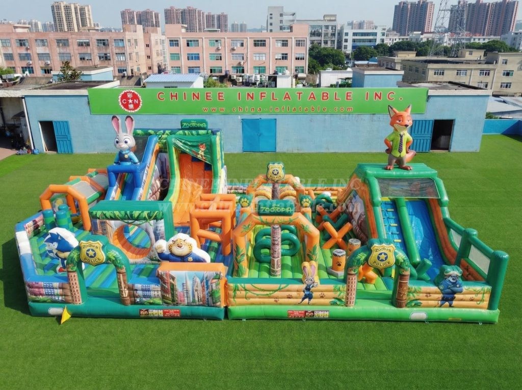 GF3-890 Zootopia Theme Inflatable Park