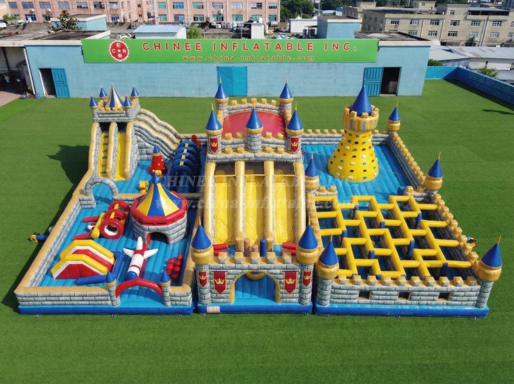 GF3-898 Castle Kingdom Theme Inflatable Park