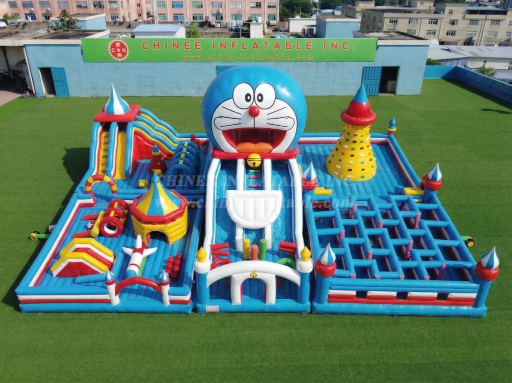 GF3-902 Doraemon Theme Inflatable Park