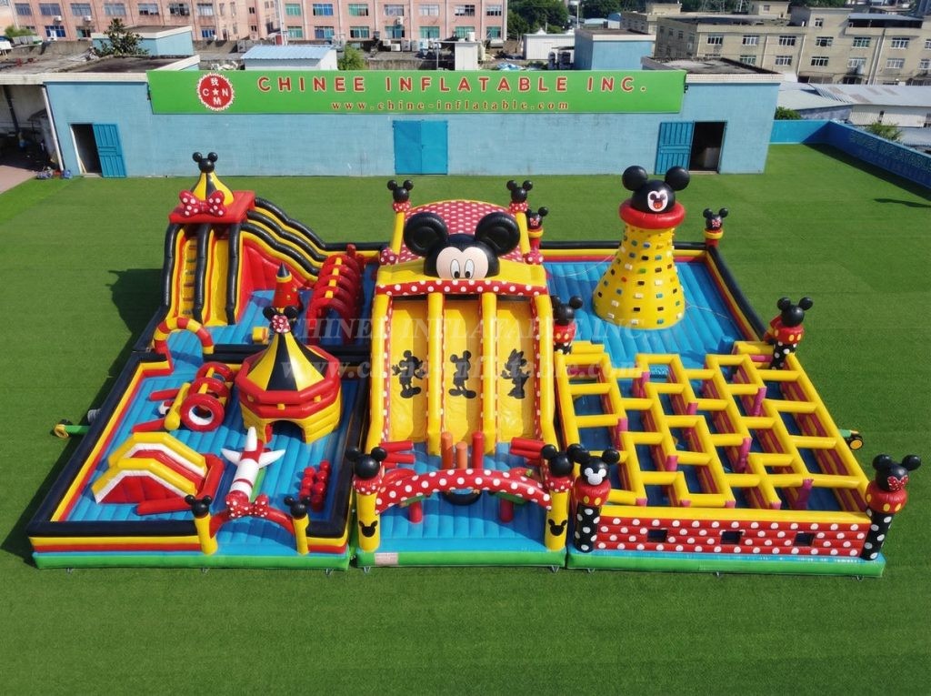 GF3-914 Mickey & Minnie Theme Inflatable Park