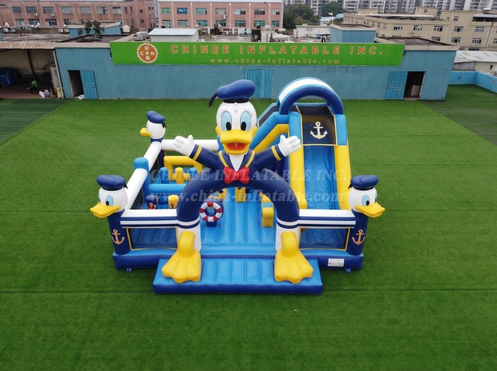 T2-8874 Donald Duck Theme Bouncy Castle With Slide