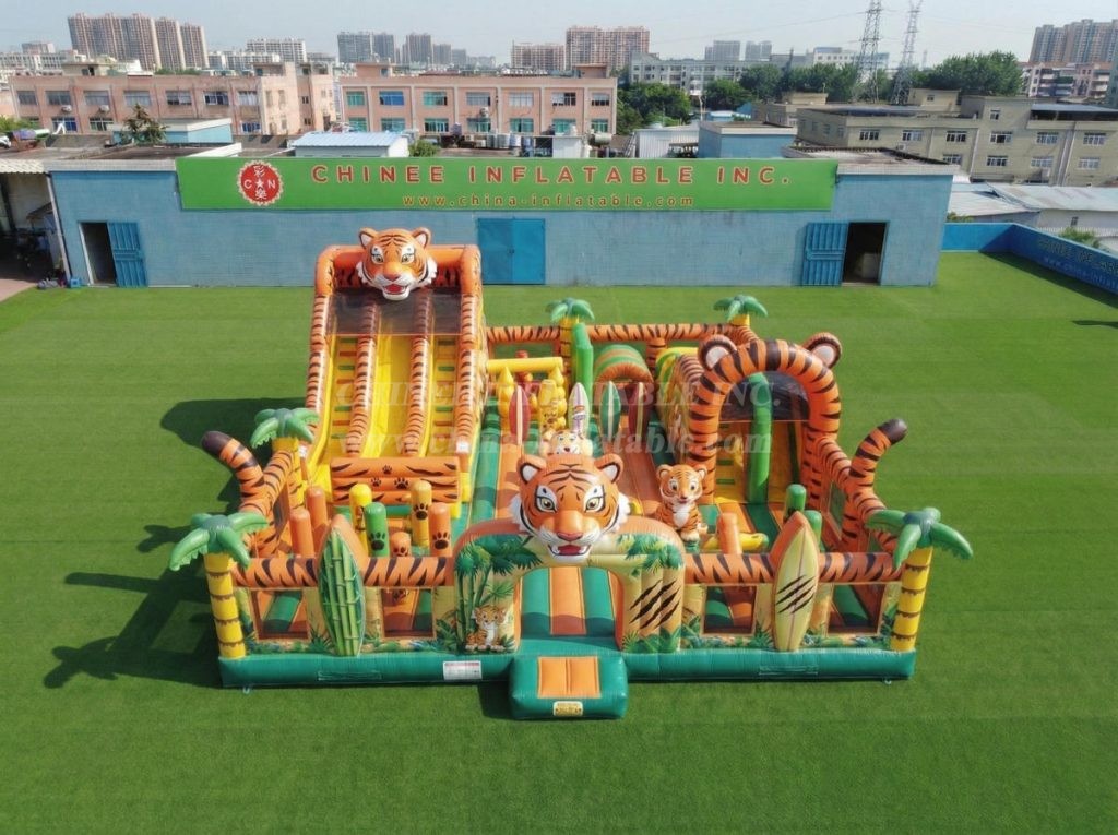 T6-7139 Tiger Theme Inflatable Amusement