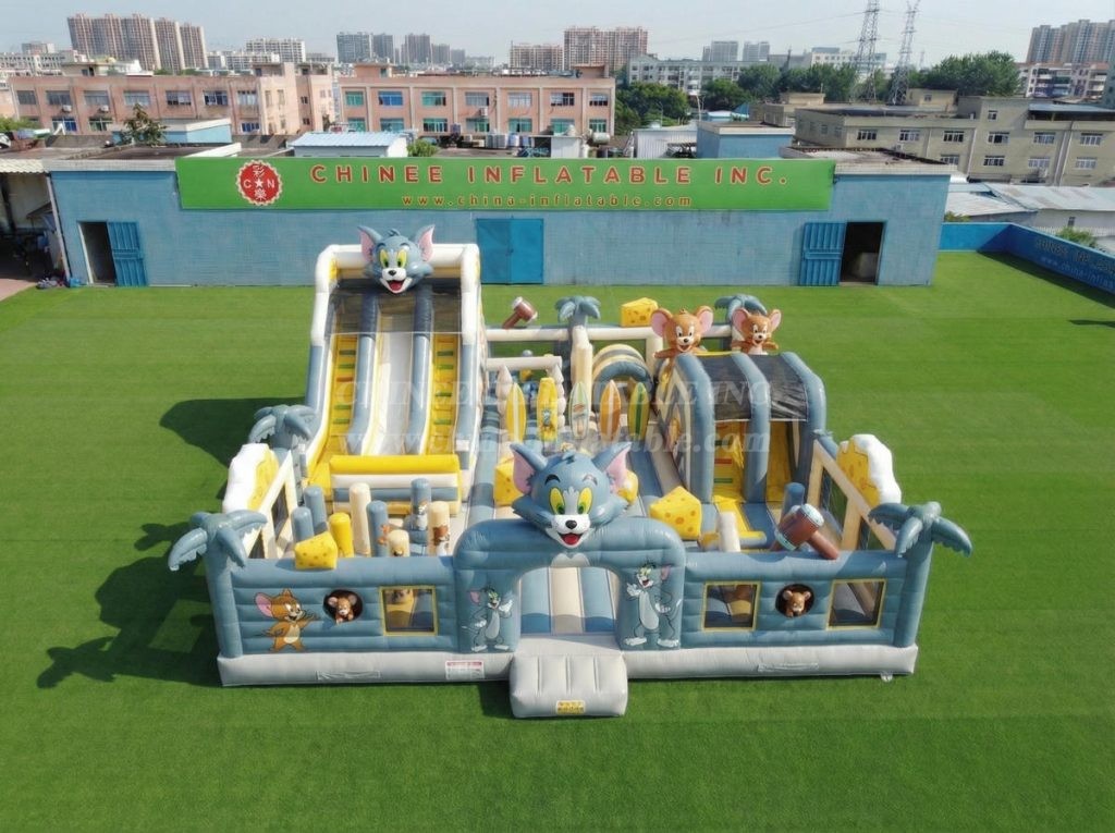 T6-7143 Tom And Jerry Theme Inflatable Amusement