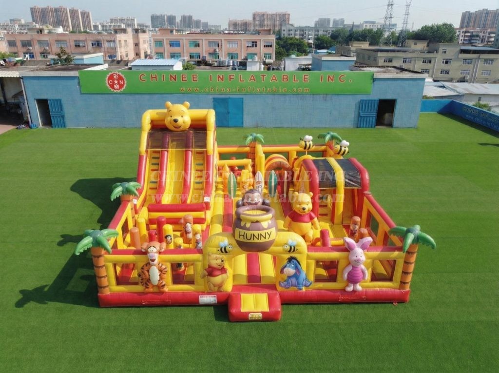 T6-7148 Winnie The Pooh Theme Inflatable Amusement