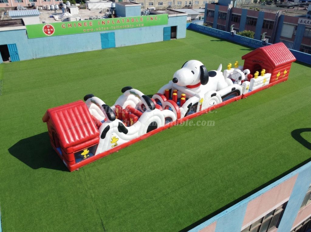 T7-4808 Snoopy Theme Inflatable Obstacle Courses