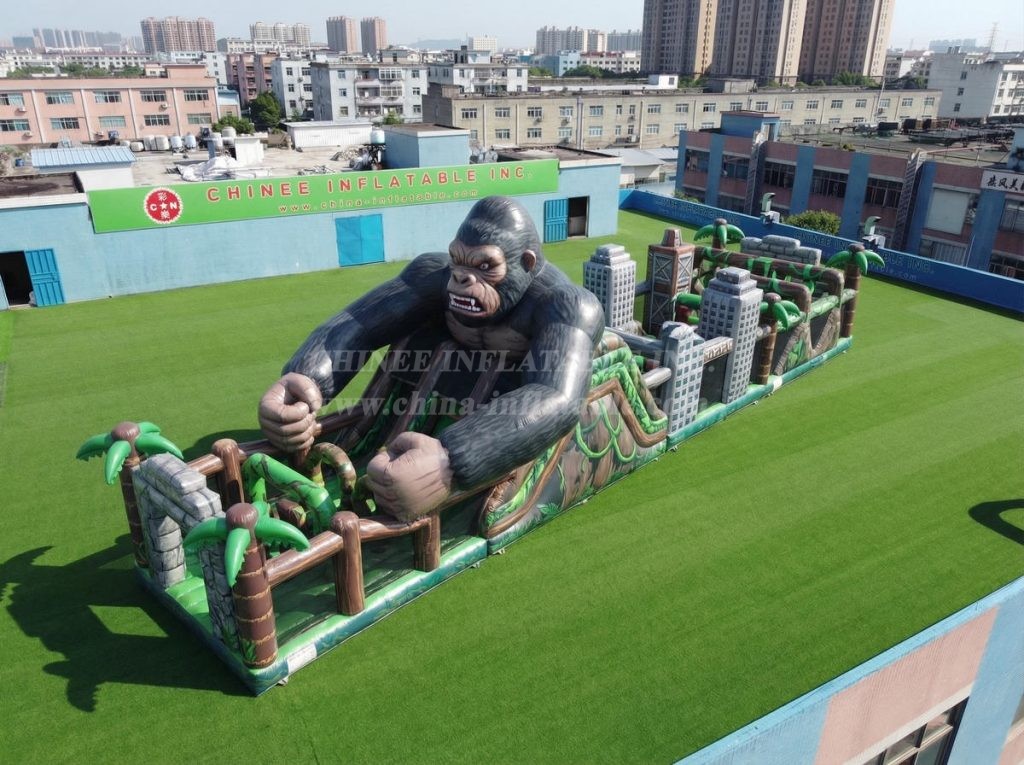 T7-5190 King Kong Theme Inflatable Obstacle Course