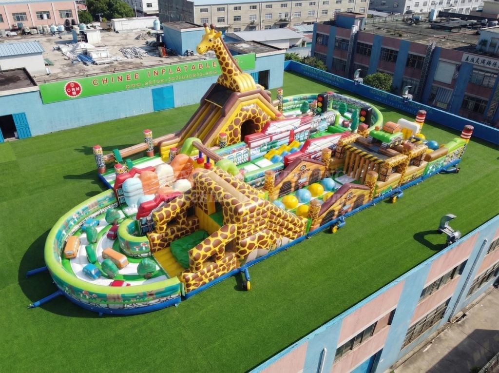 T7-5195 Giraffe Theme Ginat Inflatable Obstacle Courses Challenging Run