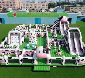 GF3-1445 Cow Theme Inflatable Playground