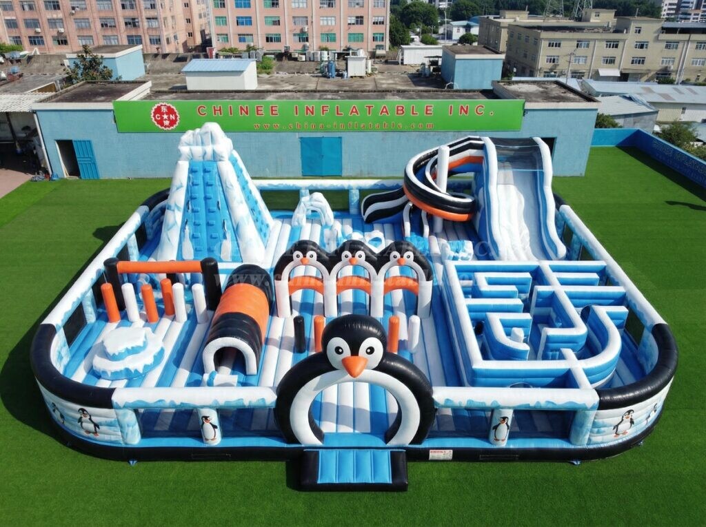 GF3-1493 Penguin Theme Inflatable Playground