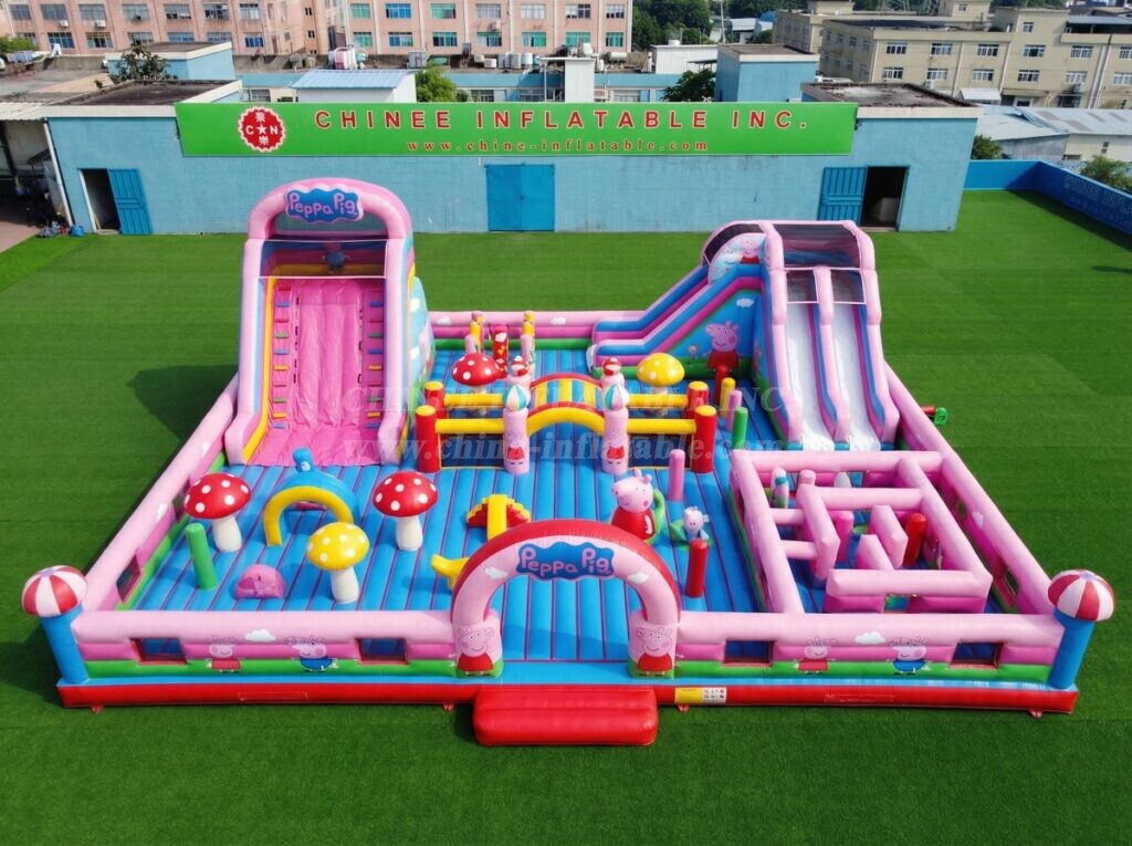 GF3-1494 Peppa Pig Theme Inflatable Playground