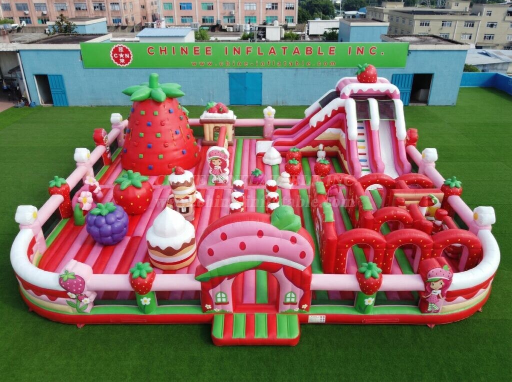 GF3-1512 Strawberry Shortcake Theme Inflatable Playground