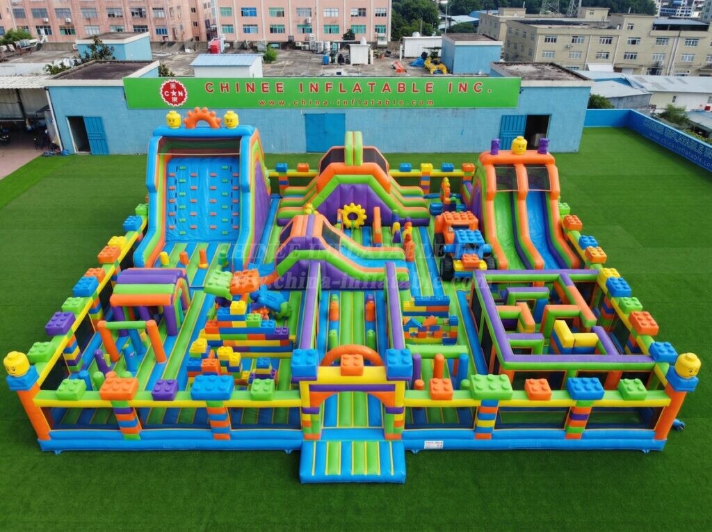 GF3-1542 Lego Theme Inflatable Park