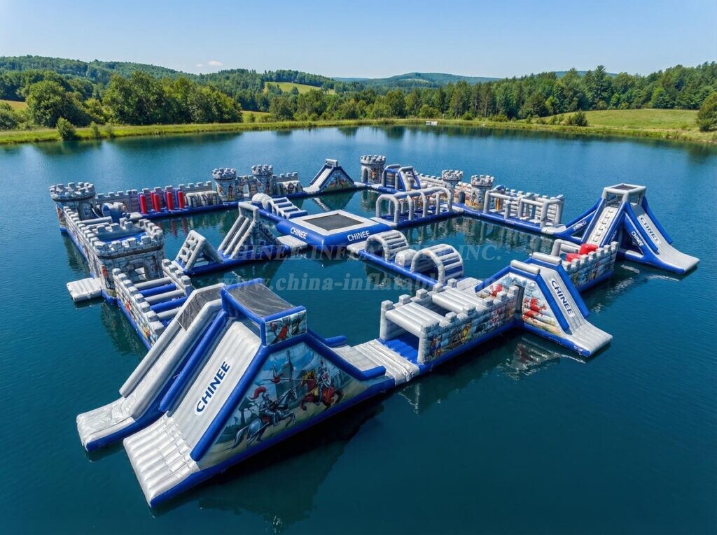 S690 Knight Theme Inflatable Water Park
