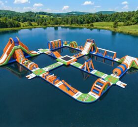 S692 Looney Tunes Theme Inflatable Water Park