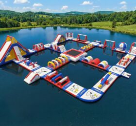 S705 Snoopy Theme Inflatable Water Park