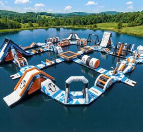 S734 Penguin Theme Inflatable Water Park