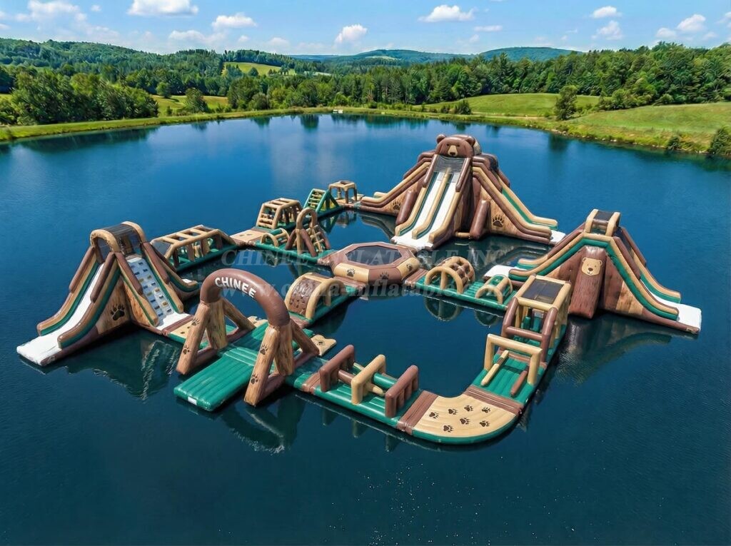 S840 Bear Theme Inflatable Water Park