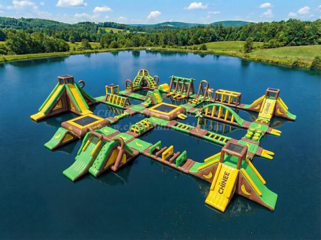 S862 Monkey Theme Inflatable Water Park