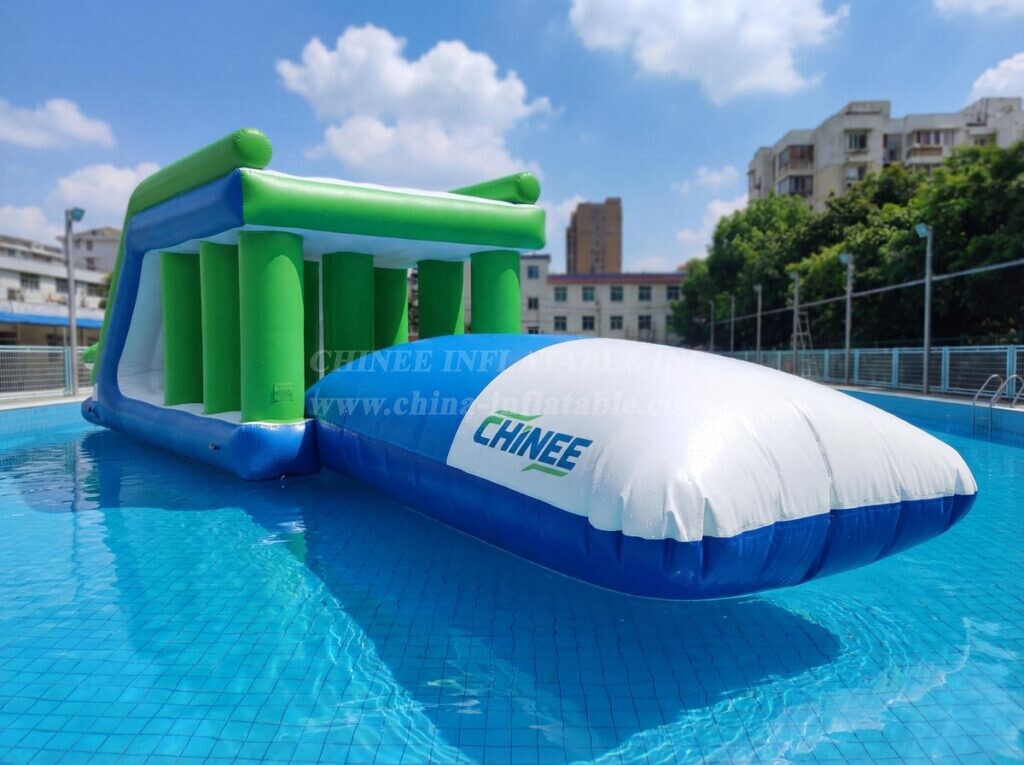 T10-630 Inflatable Water Blob for Aquatic Park — Jumping Pillow