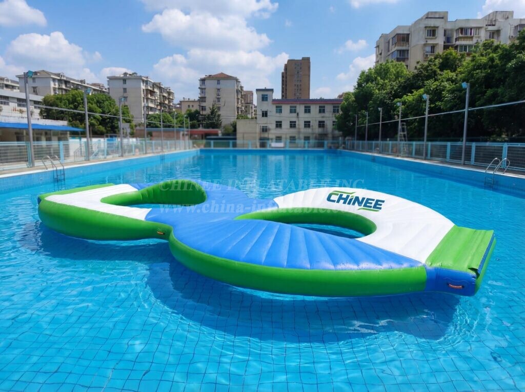 T10-607 Popular Obstacle Courses Water Park Attraction For Lake Or Sea