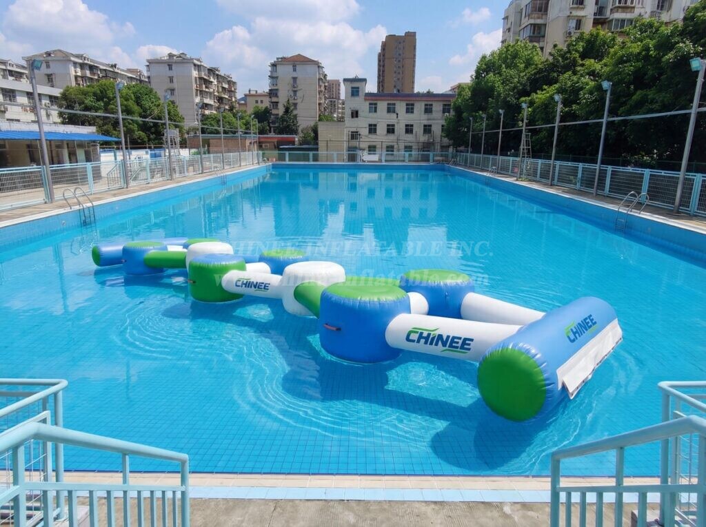 T10-627 Inflatable Frog Jump Water Obstacle Course